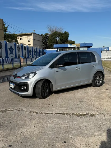 Volkswagen Up! 1.0 Pepper 101cv