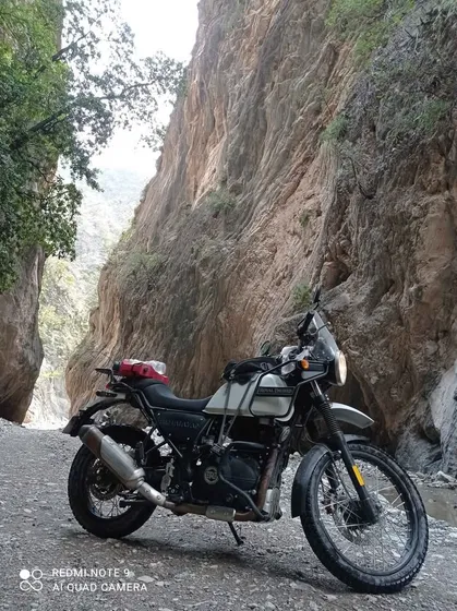 Royal Enfield Himalayan 411 Blanca