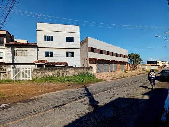 3 Apartamentos A Venda Em Guarapari/es