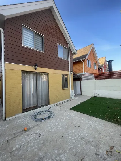 Casa Amplia Con Patio Excelente Conectividad