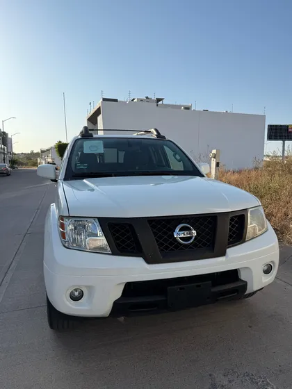 Nissan Frontier 4.0 Pro-4x V6 4x4 Mt