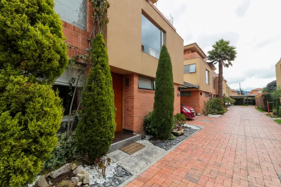 Casa Condominio En Venta En Camino De Arrayanes. Cod V1004420
