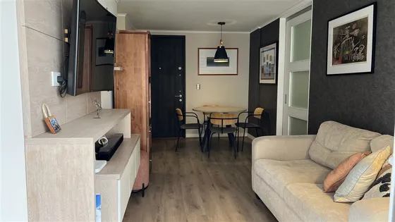 Departamento En Venta De 2 Dorm. En San Miguel
