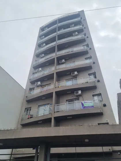 2 Ambientes + Cochera Venta Berazategui