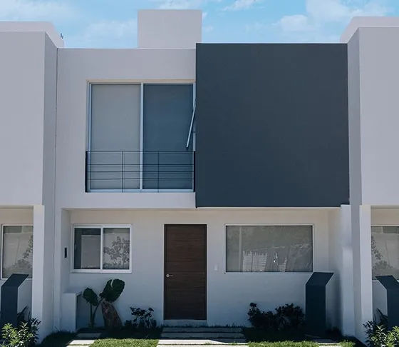 Casa En Venta Con 3 Recámaras, 3 Baños Y Amenidades