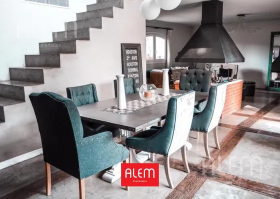Casa De 3 Dormitorios En Venta En Echeverria Del Lago | Posible Permuta