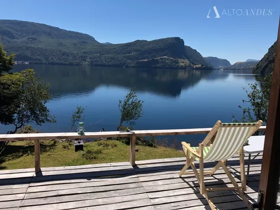 Casa En Venta De 1 Dorm. En Coihaique