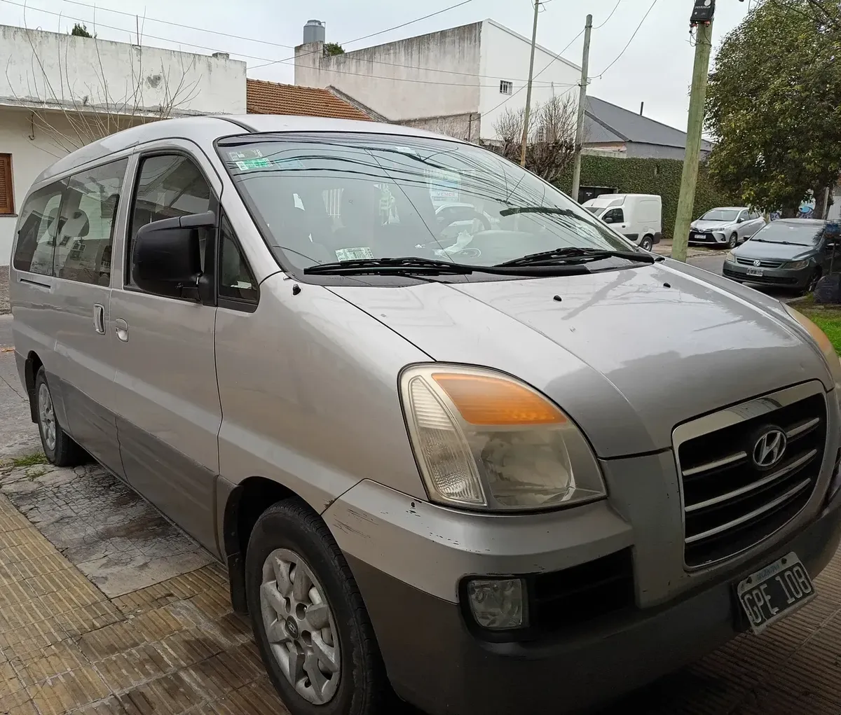 Hyundai H1 2.5 12 Pas Minibus Turbo