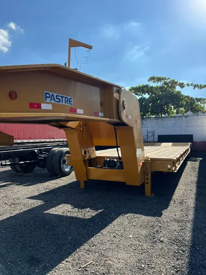 Carreta Prancha Rebaixada 4 Eixos  Pastre 2023