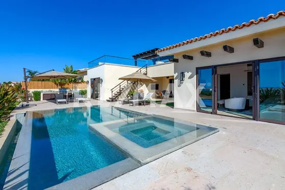 Casita 41, Pacific