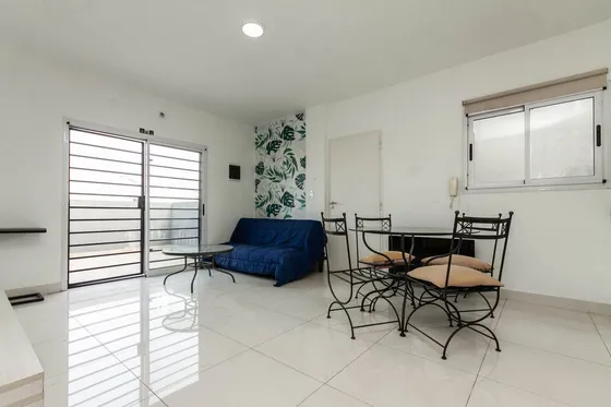 Venta Departamento 2 Amb Con Patio Valentin Alsina