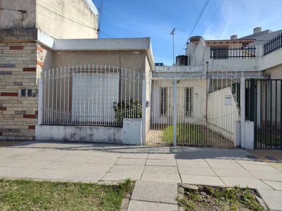 Casa Ph En Venta En Haedo Centro Norte