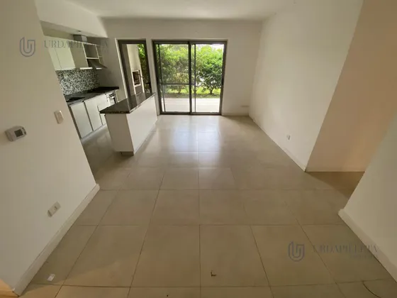 Departamento En  Venta 3 Ambientes Con Jardin Y Parrilla En Civis - Tortugas