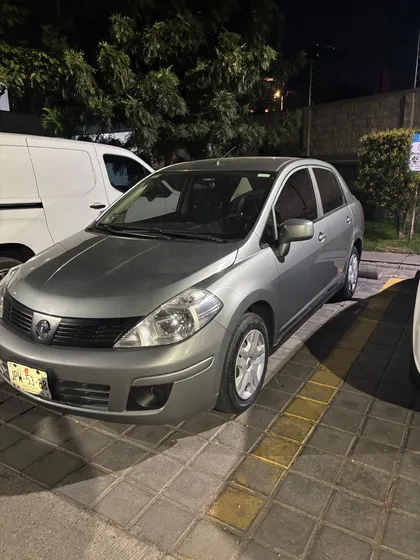 Nissan Tida 1.8 Sense Sedan Mt