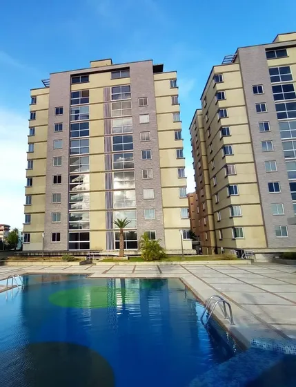 Bello Y Moderno Apartamento. 3h. Playa El Angel.
