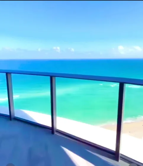 Alquiler Departamentos En Miami. Uno Y Dos Dormitorios Dobles. Totalmente Equipados.