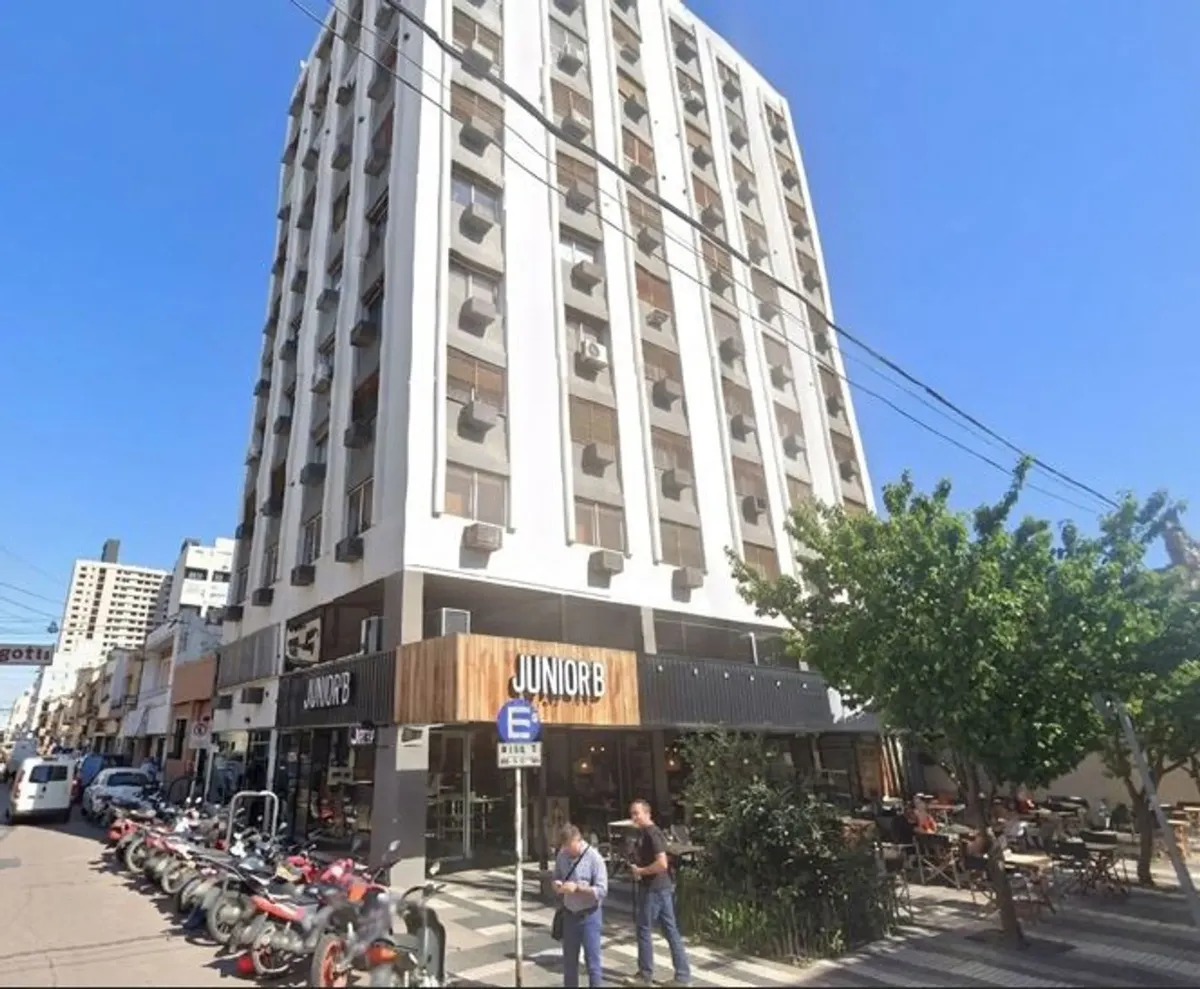 Office for Sale in Río Cuarto, 89 m², Downtown, Vacant