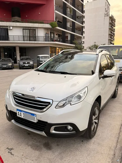 Peugeot 2008 1.6 Feline