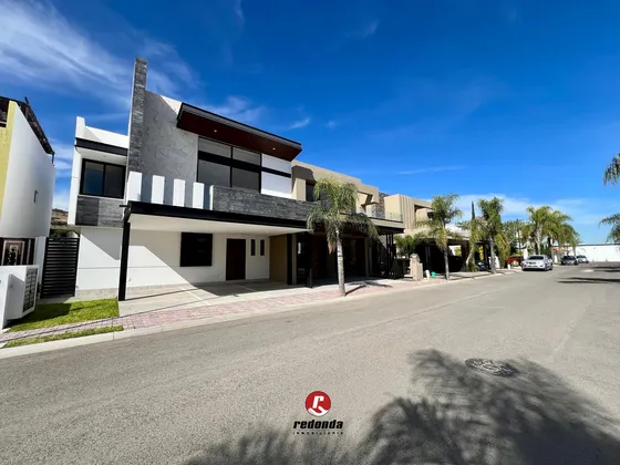 Casa En Residencial Porta Nova