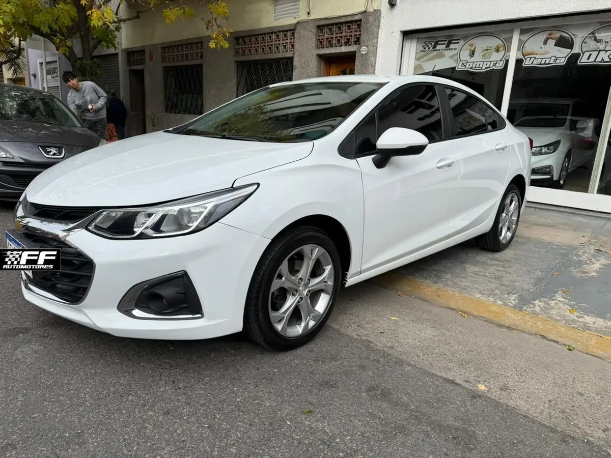 Chevrolet Cruze 1.4 Lt At Sedan