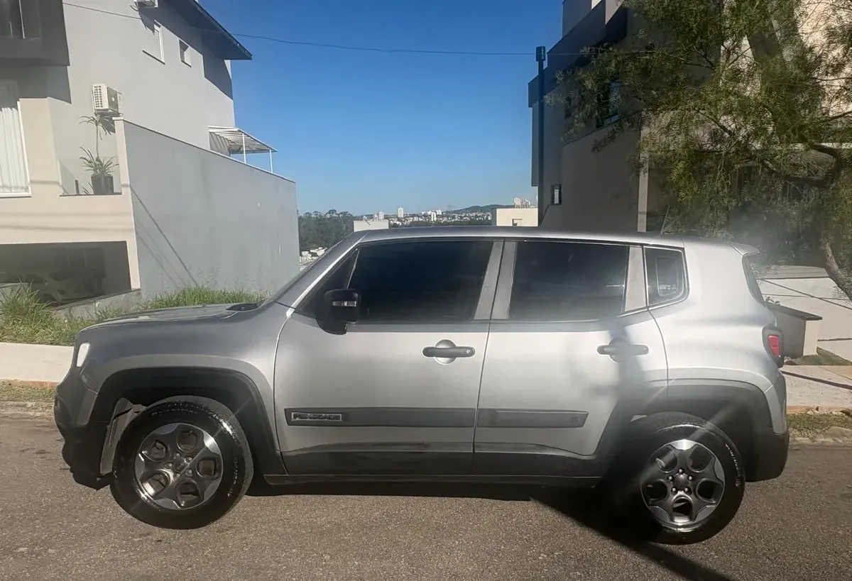 Jeep Renegade 2019 1.8 Flex Aut. 5p — foto 2