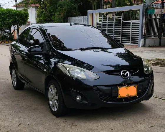 Mazda 2 1.5 Sedán Automático