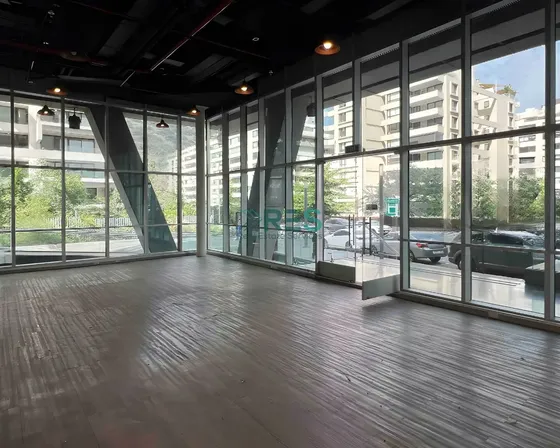 Local Comercial En Arriendo En Vitacura