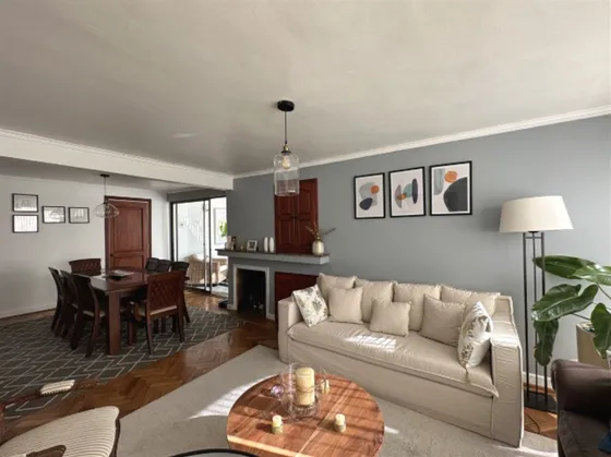 Casa En Venta De 4 Dorm. En Las Condes/ Los Dominicos