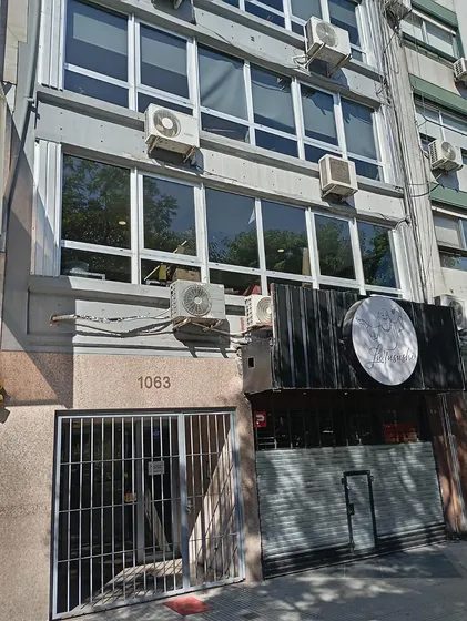 Oficina - Alquiler Av 9 De Julio 1000 Recoleta  67m2 Piso 5