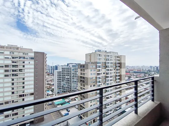Edificio Sta. Elisa Vista Poniente Piso 13