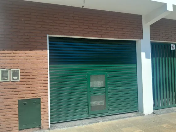 Alquiler Local Comercial. La Tablada 