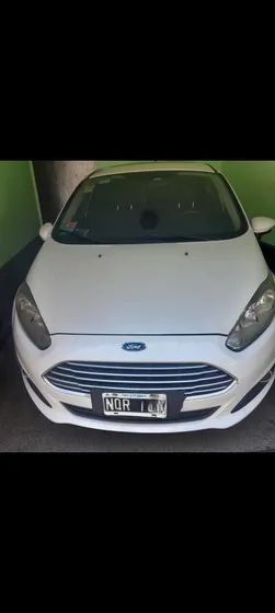 Ford Fiesta Kinetic 1.6 Se Plus 120cv