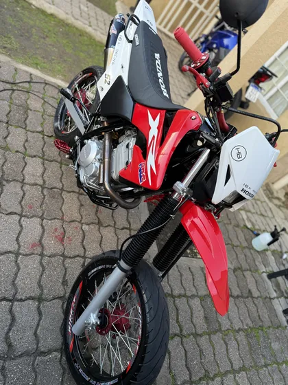 Honda Tornado Excelente Estado Tipo Motard