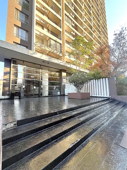 Dpto.como Nuevo, En Moderno Edificio. 3d/2b/1e1b