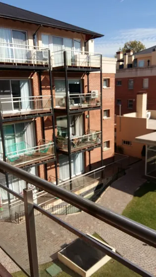 Venta Condominio La Vieja Estación 2 Ambientes, Balcón, Terraza ,jacuzzi Y Cochera Cubierta.