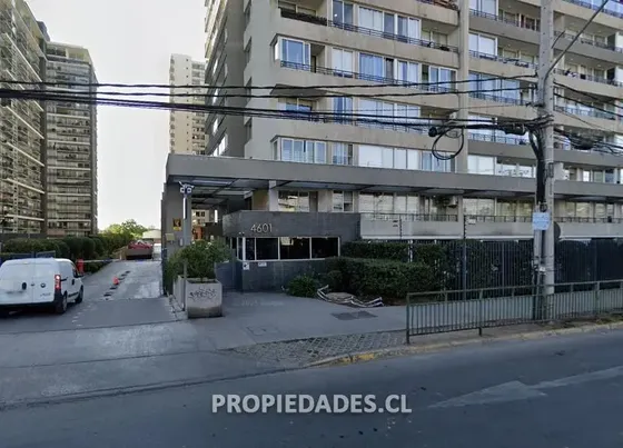 Solo Inversionistas: Depto. En Venta De 2 Dorm. En Macul