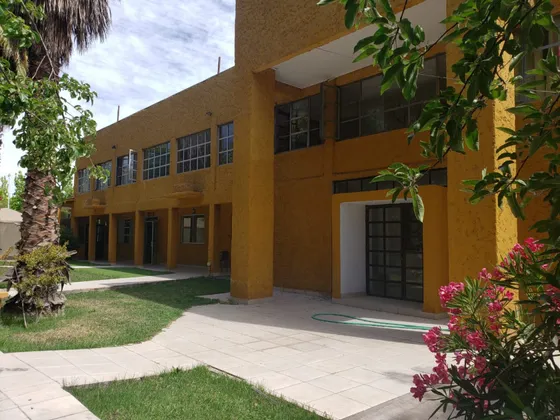 Venta Edificio Clinico - Calera De Tango