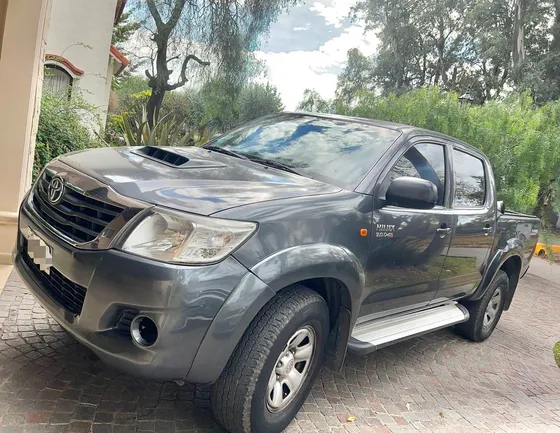 Toyota Hilux 3.0 Tdi Doble Cabina 4x2