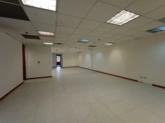 Oficina En Venta En Chicó. Cod V1087124