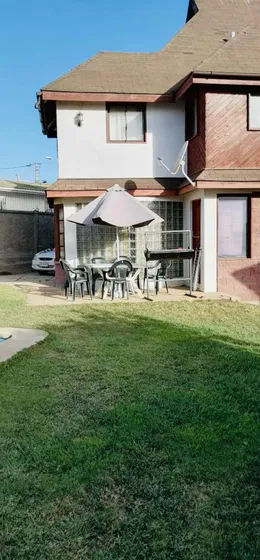 Hermosa Casa En Algarrobo