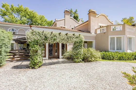 Venta Casa Barrio La Leonor Hurlingham Oportunidad