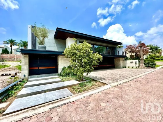 Venta Casa 4 Ambientes Cumbres Del Campestre