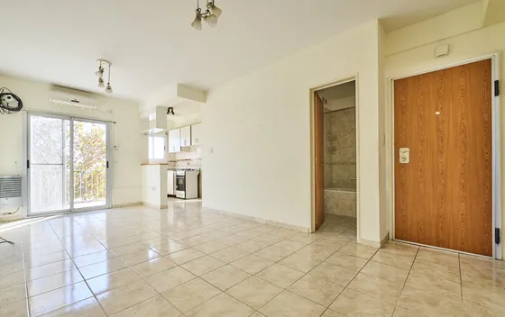 Venta Departamento 2 Ambientes En Santos Lugares