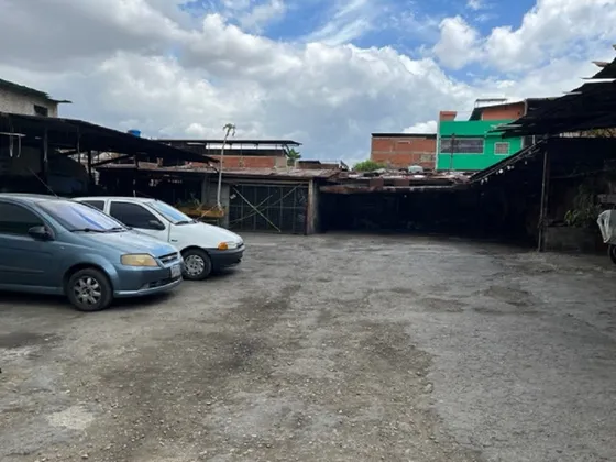 Venta . Terreno.   Catia.  Caracas 156176