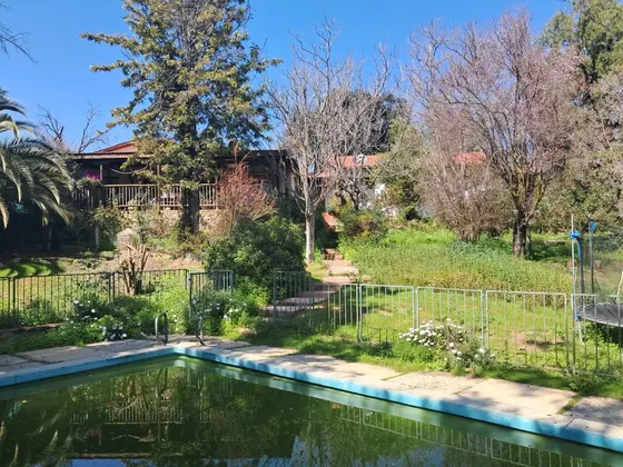 Casa En Venta Con Mágico Jardín. Inmejorable Ubicación!