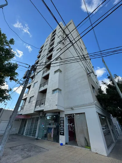 En Venta! Departamento 1 Dormitorio Con Balcón - Macrocentro - Rio Cuarto