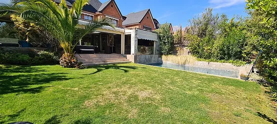 Se Vende Linda Casa Sector San Carlos De Apoquindo