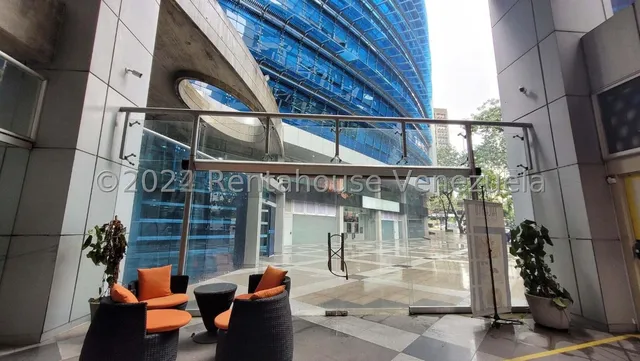Ft Local Comercial Con Fondo De Comercio En El Rosal Ml 24-25454