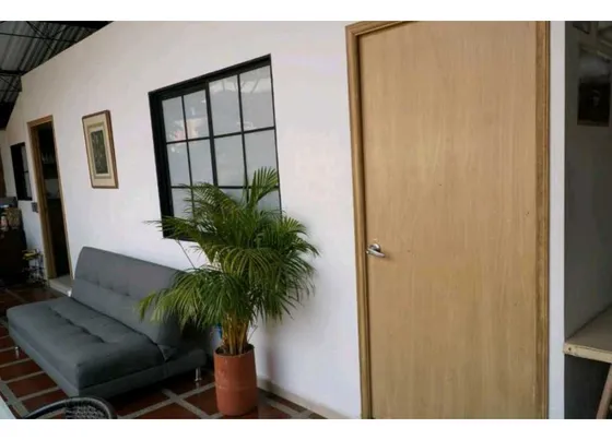 Venta De Hotel Amoblado En Laureles.