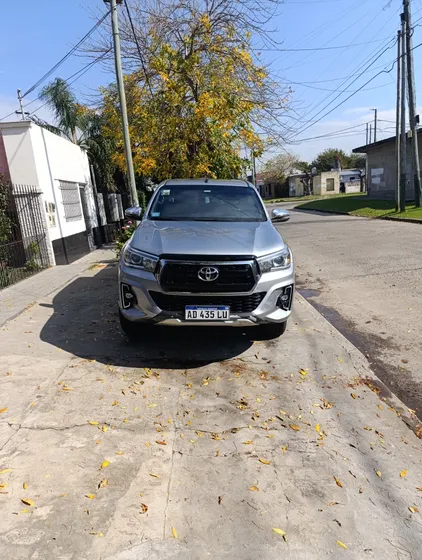 Toyota Hilux Pick-up 2.8 Cd Srx 177cv 4x2 At